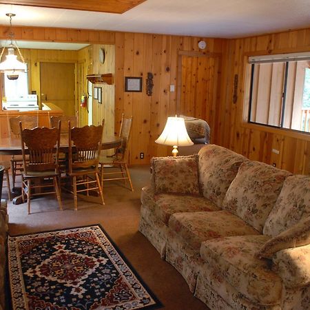 9S Pine Cabin South Wawona Zewnętrze zdjęcie